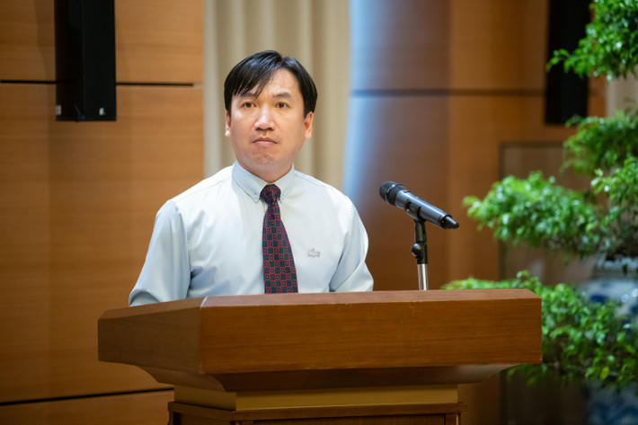 Tổng Thư ký Quốc hội, Chủ nhiệm Văn phòng Quốc hội Bùi Văn Cường trao quyết định bổ nhiệm cán bộ 