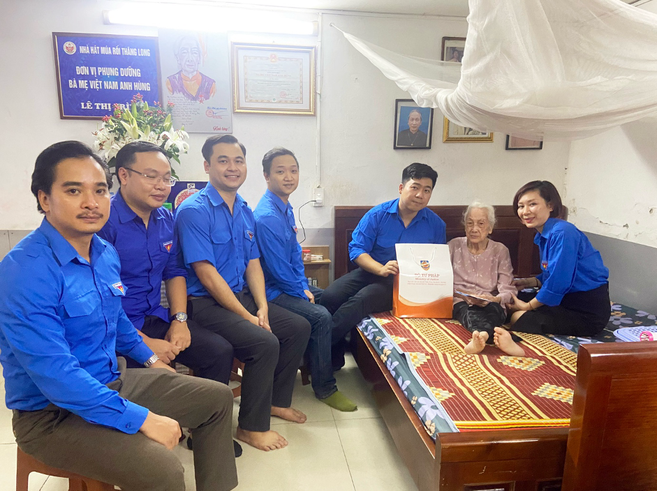 Noi gương Đại tướng Nguyễn Chí Thanh - Vị Chủ tịch đầu tiên của Hội Liên hiệp Thanh niên Việt Nam