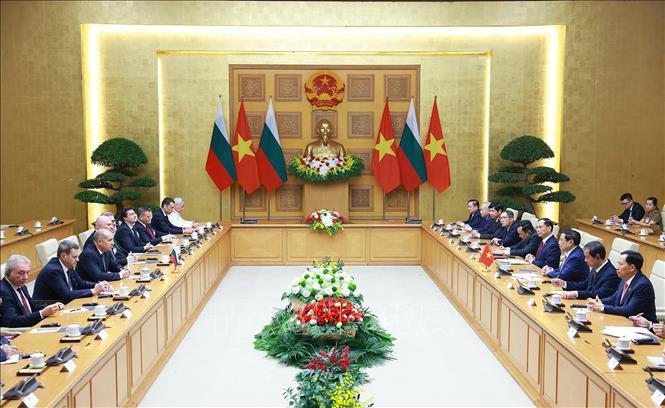Thủ tướng Phạm Minh Chính hội kiến Tổng thống Bulgaria Rumen Radev
