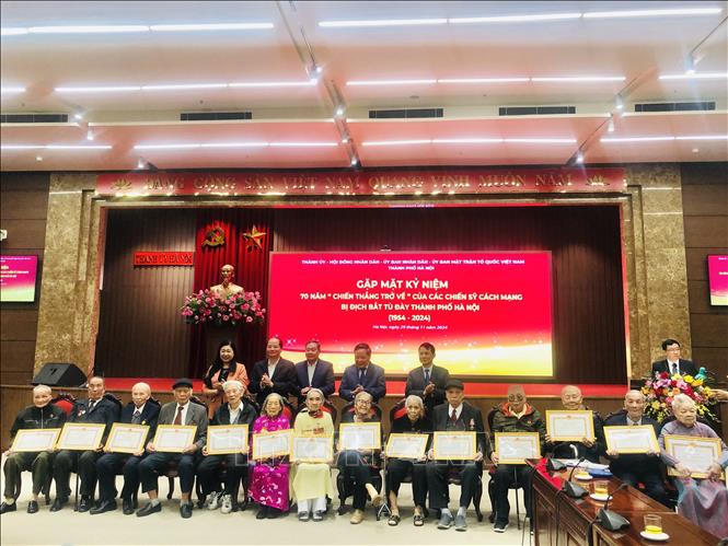 Tri ân các anh hùng 'Chiến thắng trở về'