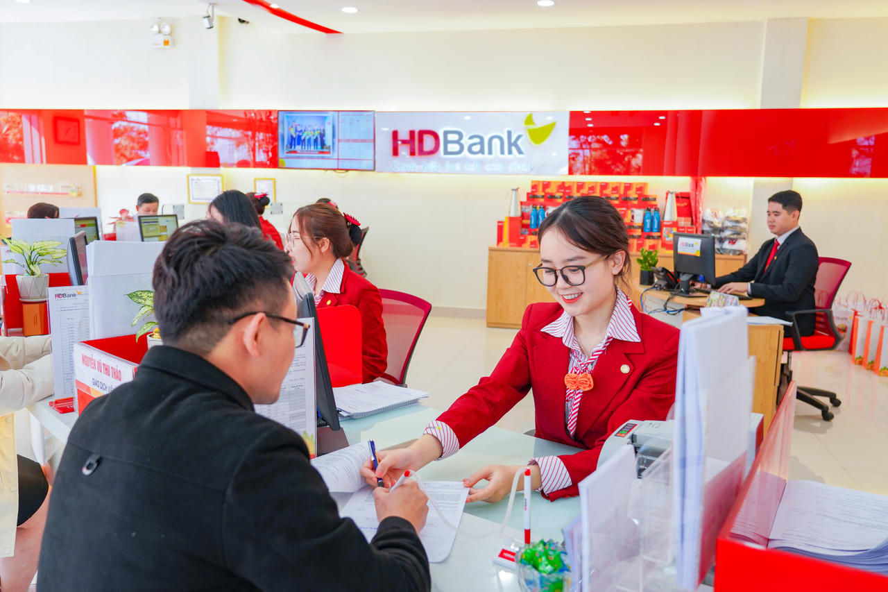HDBank dẫn đầu thu hộ tiền mặt qua ứng dụng số eCash 
