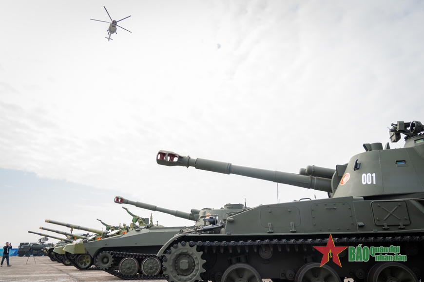 Ấn tượng hình ảnh vũ khí hiện đại của Việt Nam tại Triển lãm Quốc phòng Quốc tế 2024