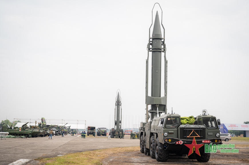 Ấn tượng hình ảnh vũ khí hiện đại của Việt Nam tại Triển lãm Quốc phòng Quốc tế 2024