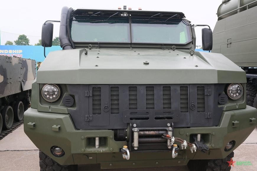 Ấn tượng hình ảnh vũ khí hiện đại của Việt Nam tại Triển lãm Quốc phòng Quốc tế 2024