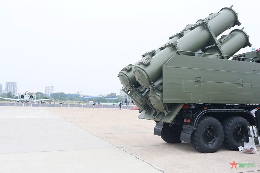 Ấn tượng hình ảnh vũ khí hiện đại của Việt Nam tại Triển lãm Quốc phòng Quốc tế 2024