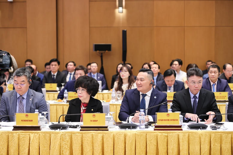 Hai Thủ tướng đồng chủ trì Đối thoại Doanh nghiệp cấp cao Việt Nam - Liên bang Nga