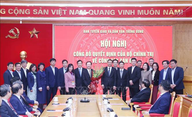 Bộ trưởng Huỳnh Thành Đạt giữ chức Phó Trưởng Ban Tuyên giáo và Dân vận Trung ương