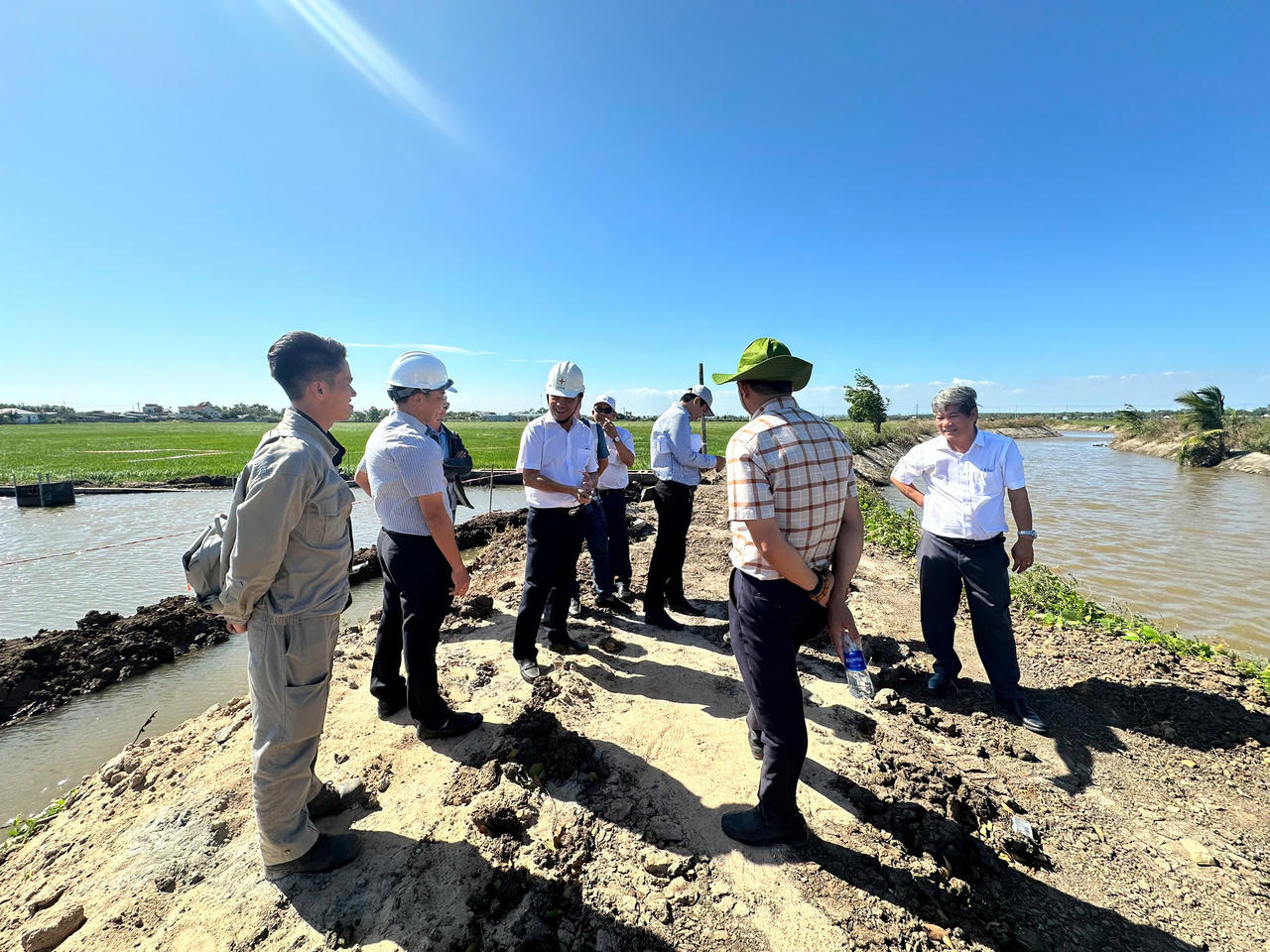 Đóng điện hàng loạt công trình lưới điện 110kV tại các tỉnh phía Nam 