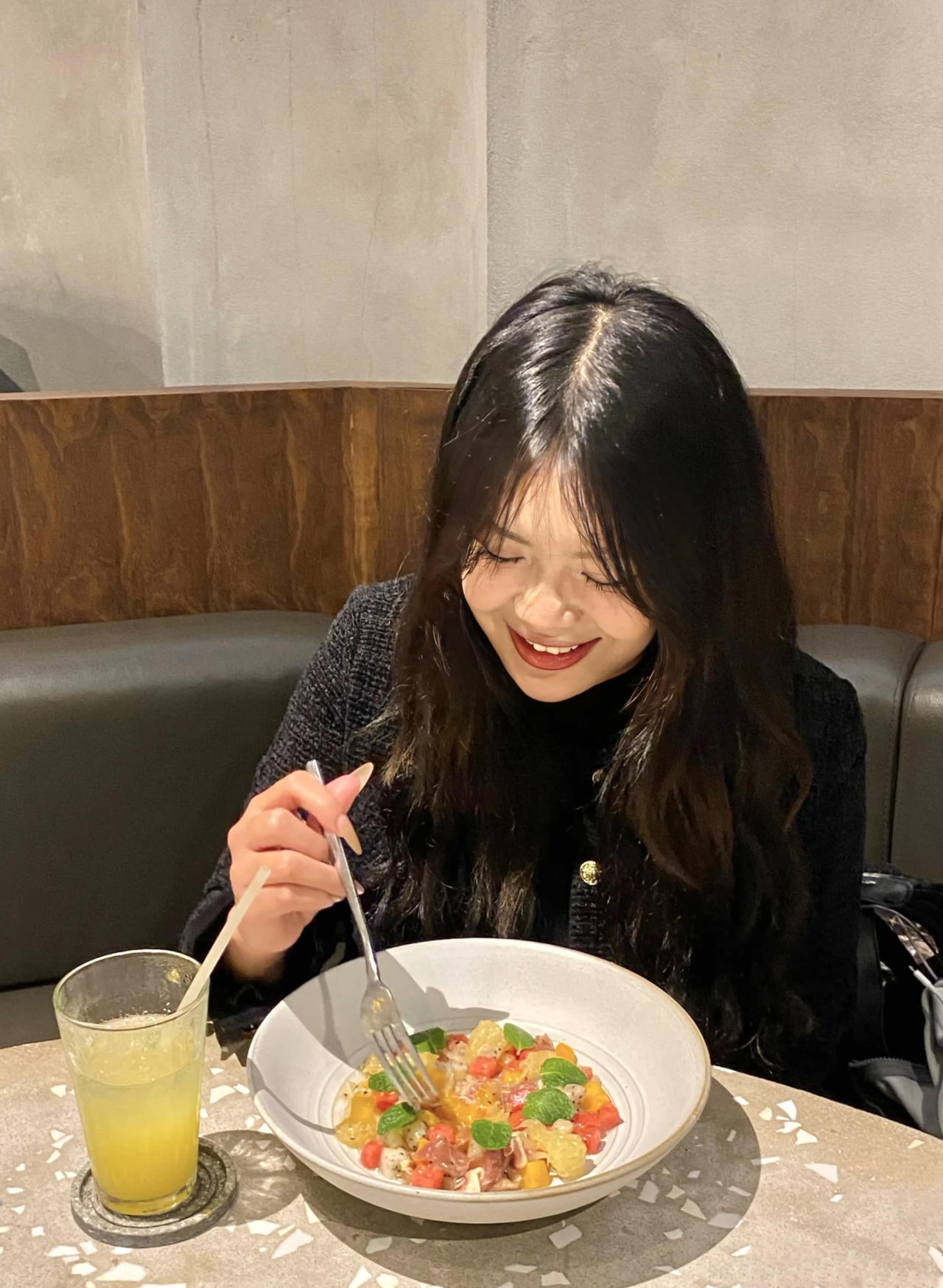 Gen Z “xanh hóa” bữa ăn: Ăn chay không chỉ là tín ngưỡng