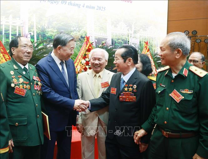 Tổng Bí thư Tô Lâm: Cựu chiến binh, cựu thanh niên xung phong, dân quân tự vệ luôn giữ vững ngọn lửa cách mạng