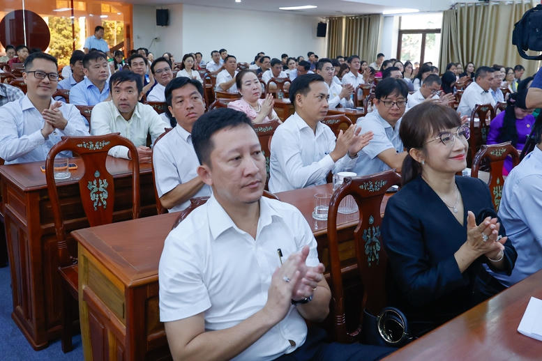 Thủ tướng: Kỳ họp sắp tới của Quốc hội 'quan trọng nhất trong nhiệm kỳ này'