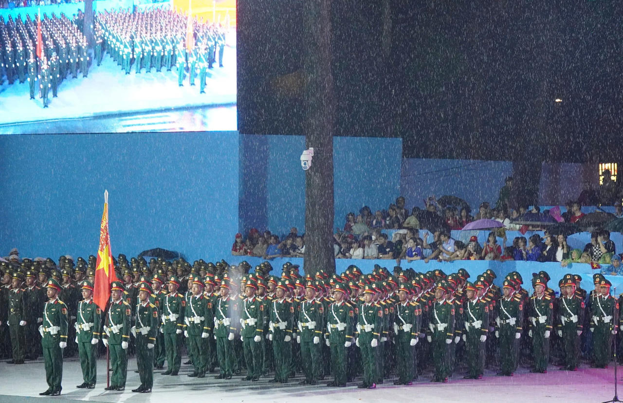 Ấn tượng hình ảnh buổi sơ duyệt Lễ kỷ niệm 50 năm Ngày giải phóng miền Nam, thống nhất đất nước