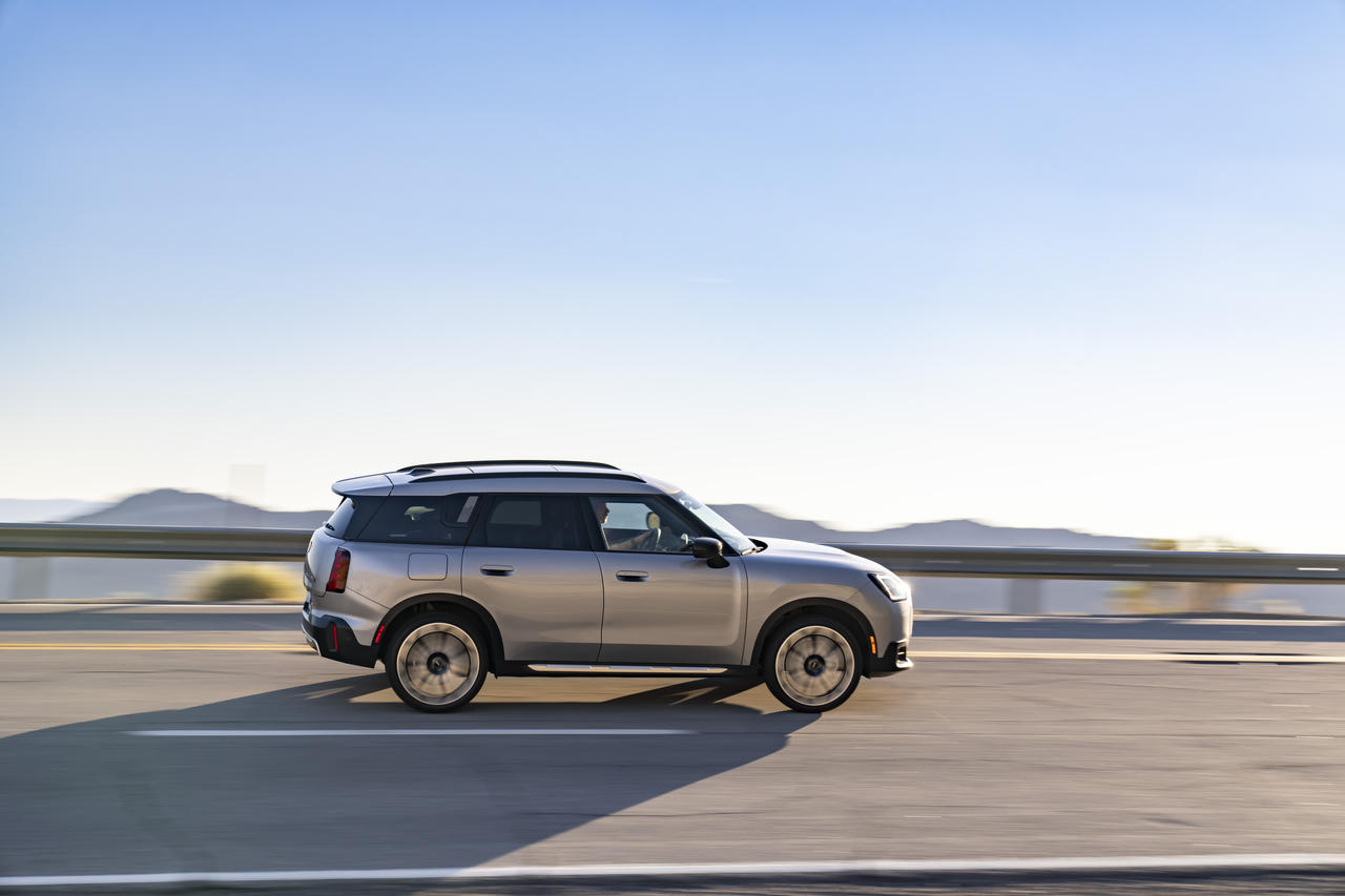 Line-up sản phẩm MINI thế hệ mới: kỷ nguyên của sáng tạo và cảm hứng