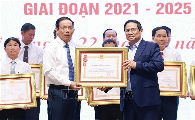 Thủ tướng Phạm Minh Chính: Các chương trình, phong trào phải để người dân cảm nhận và thụ hưởng thành quả thực