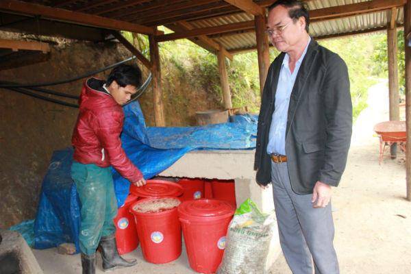 Bí thư huyện ủy Tây Giang trần tình nguyên nhân đào hầm xuyên núi 