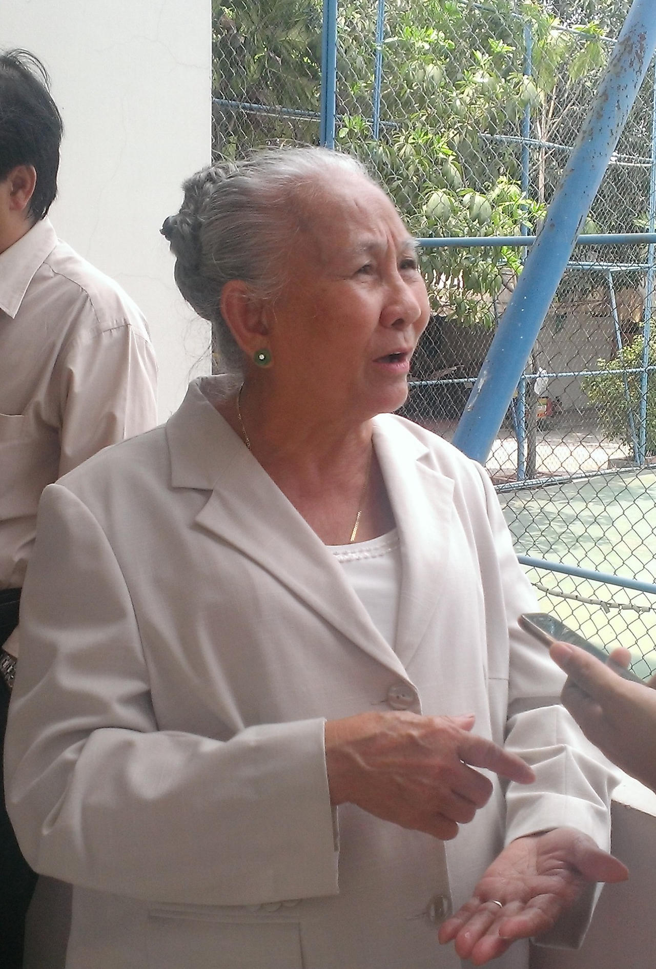 Hoãn phiên tòa xét xử vụ án "dân kiện quan" 