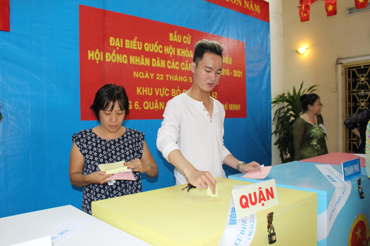 Chùm ảnh cử tri TP Hồ Chí Minh nô nức đi bỏ phiếu