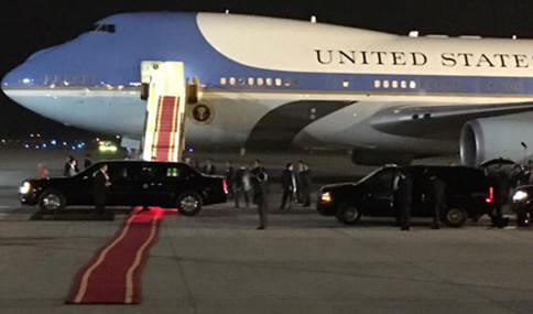 Tổng thống Obama đã tới Hà Nội