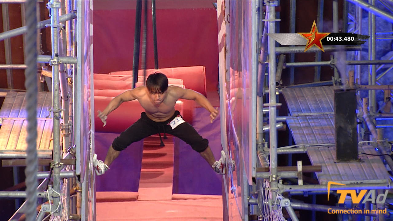 Chiến binh nữ đầu tiên đọ tài tại Sasuke- Không giới hạn