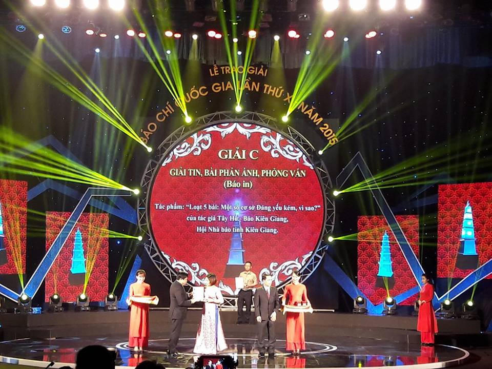 Báo Pháp luật Việt Nam vinh dự nhận 2 Giải Báo chí quốc gia