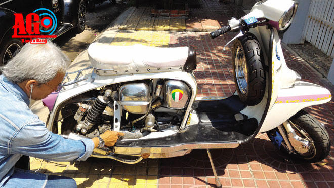Ch-Li-m-ch-nh-ng-n-t-c-o-tr-n-chi-c-Lamretta-c.jpg
