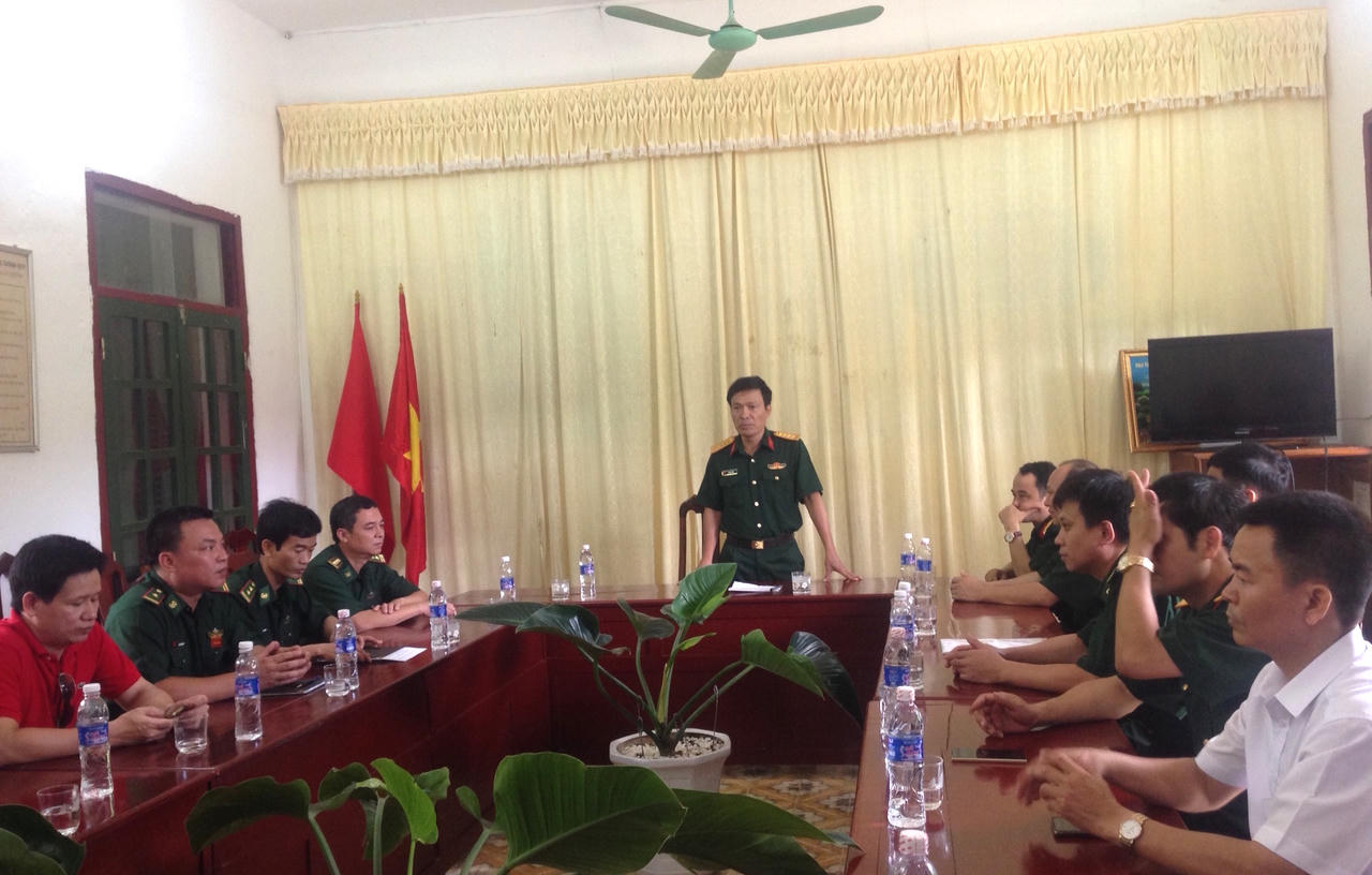 Dâng hương tri ân các Anh hùng liệt sỹ Điện Biên Phủ