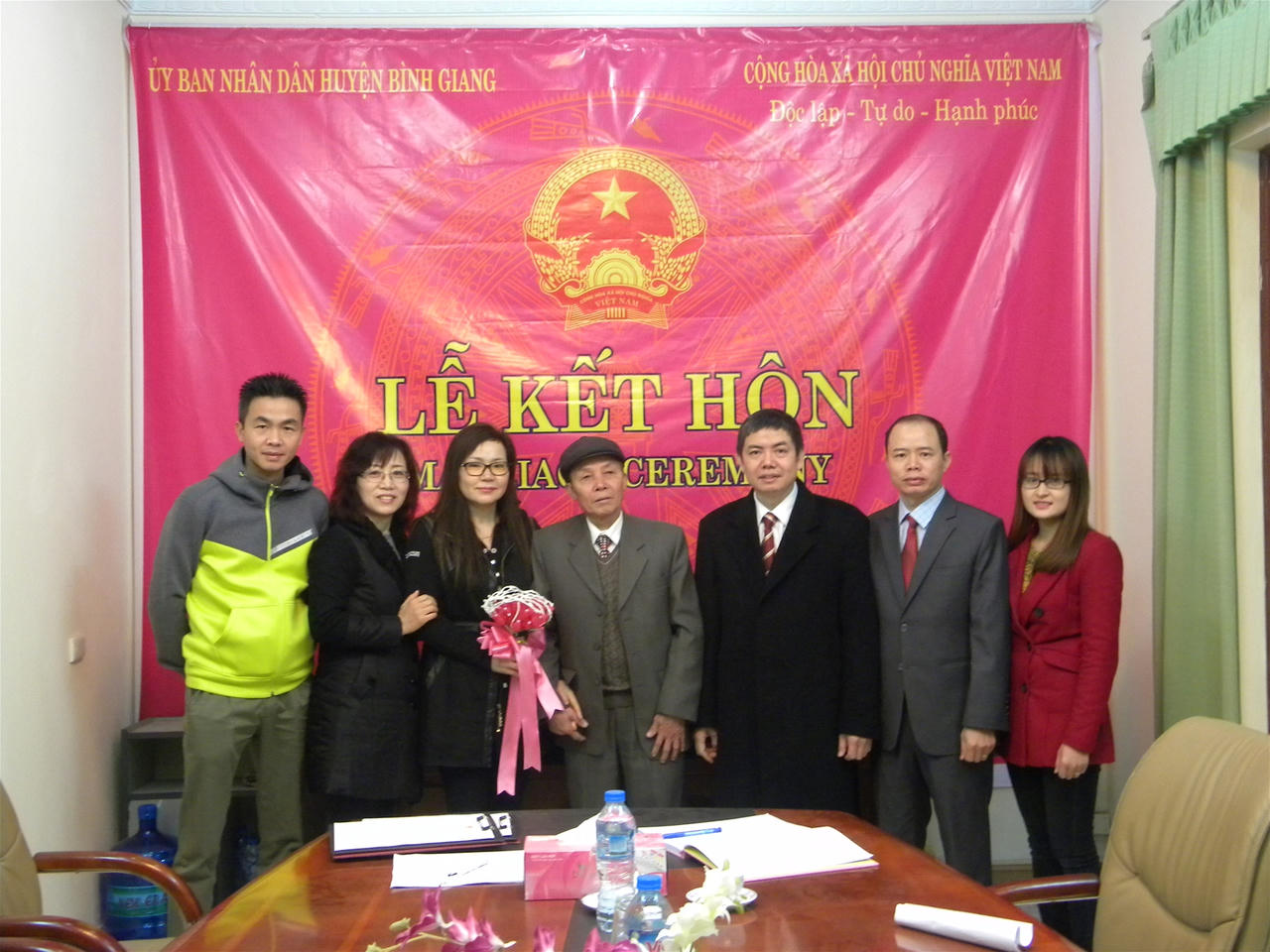 Xúc động những Lễ Trao giấy chứng nhận kết hôn