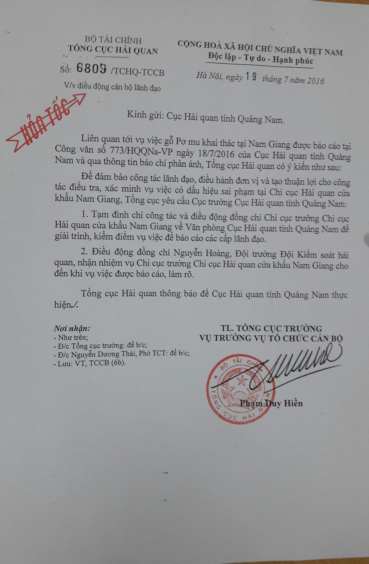 Tạm đình chỉ công tác Chi cục trưởng Hải quan cửa khẩu Nam Giang