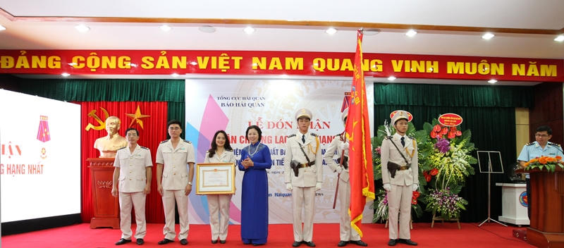 Ra mắt phiên bản tiếng Anh Báo Hải quan điện tử- CustomsNews