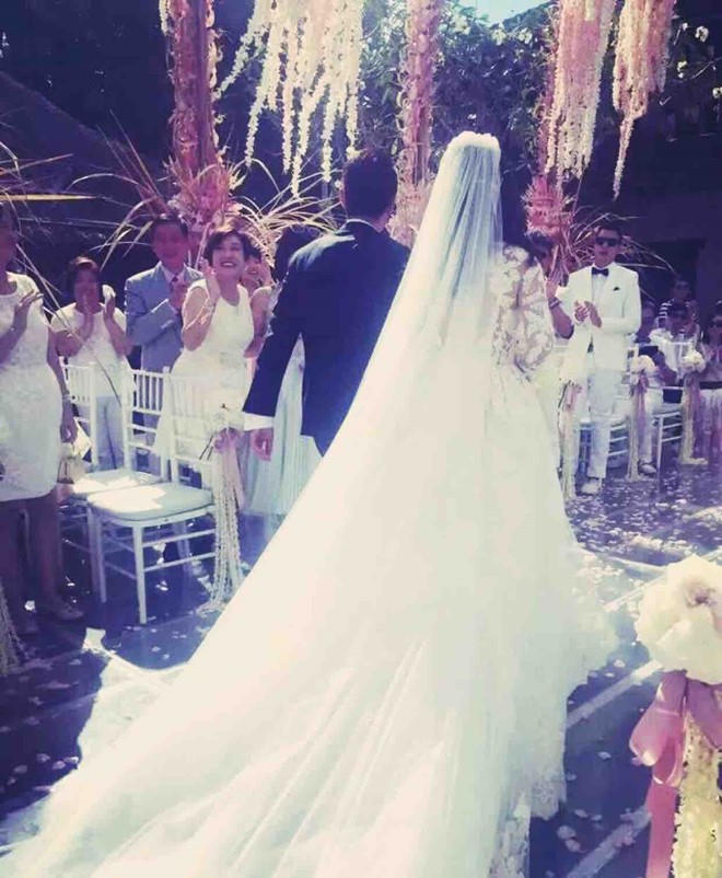 Lam Tam Nhu - Hoac Kien Hoa hon cuong nhiet trong le cuoi hinh anh 12