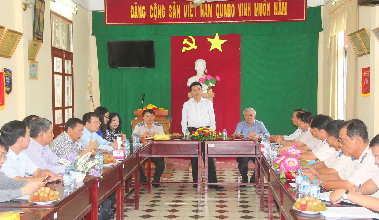 Bộ trưởng Lê Thành Long làm việc tại Sóc Trăng, Vĩnh Long