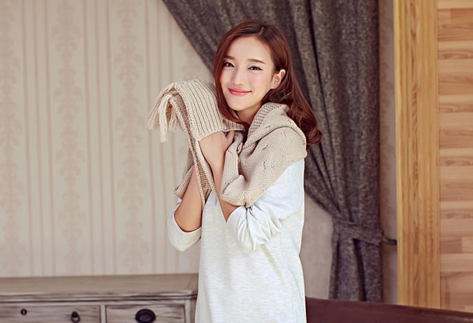 Những mẫu khăn quàng bạn gái nên có mùa đông 2016