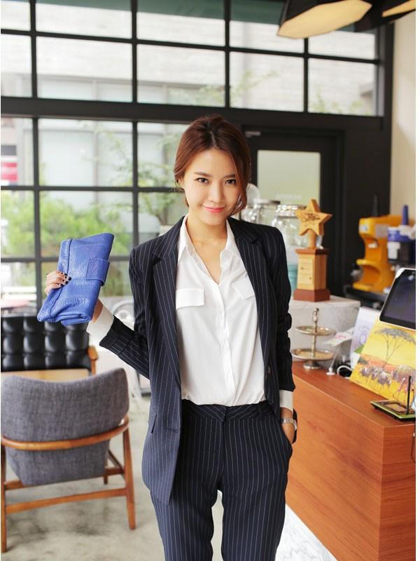 10 gợi ý chọn đồ hè cho quý cô thấp bé