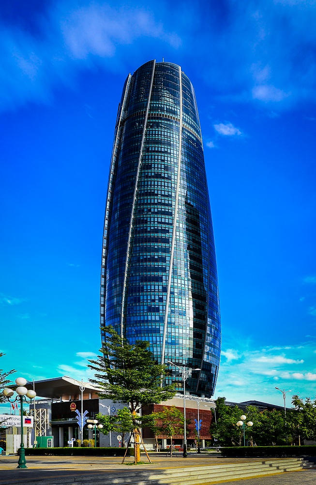 Vì sao Trung tâm Hành chính Đà Nẵng bị ruồng bỏ?