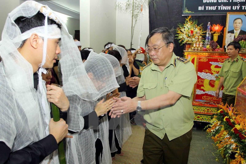 Đau xót tiễn biệt 2 lãnh đạo tỉnh Yên Bái 