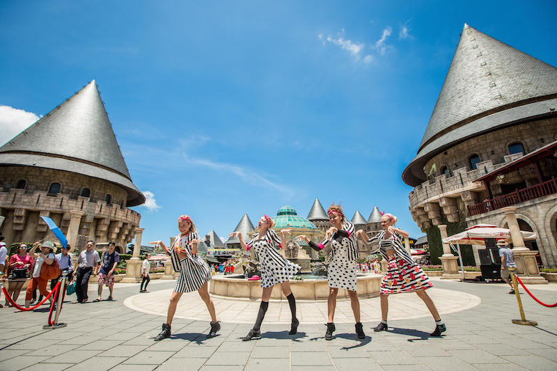 Bà Nà Hills lọt top dịch vụ được Tin & Dùng nhất Việt Nam 2016