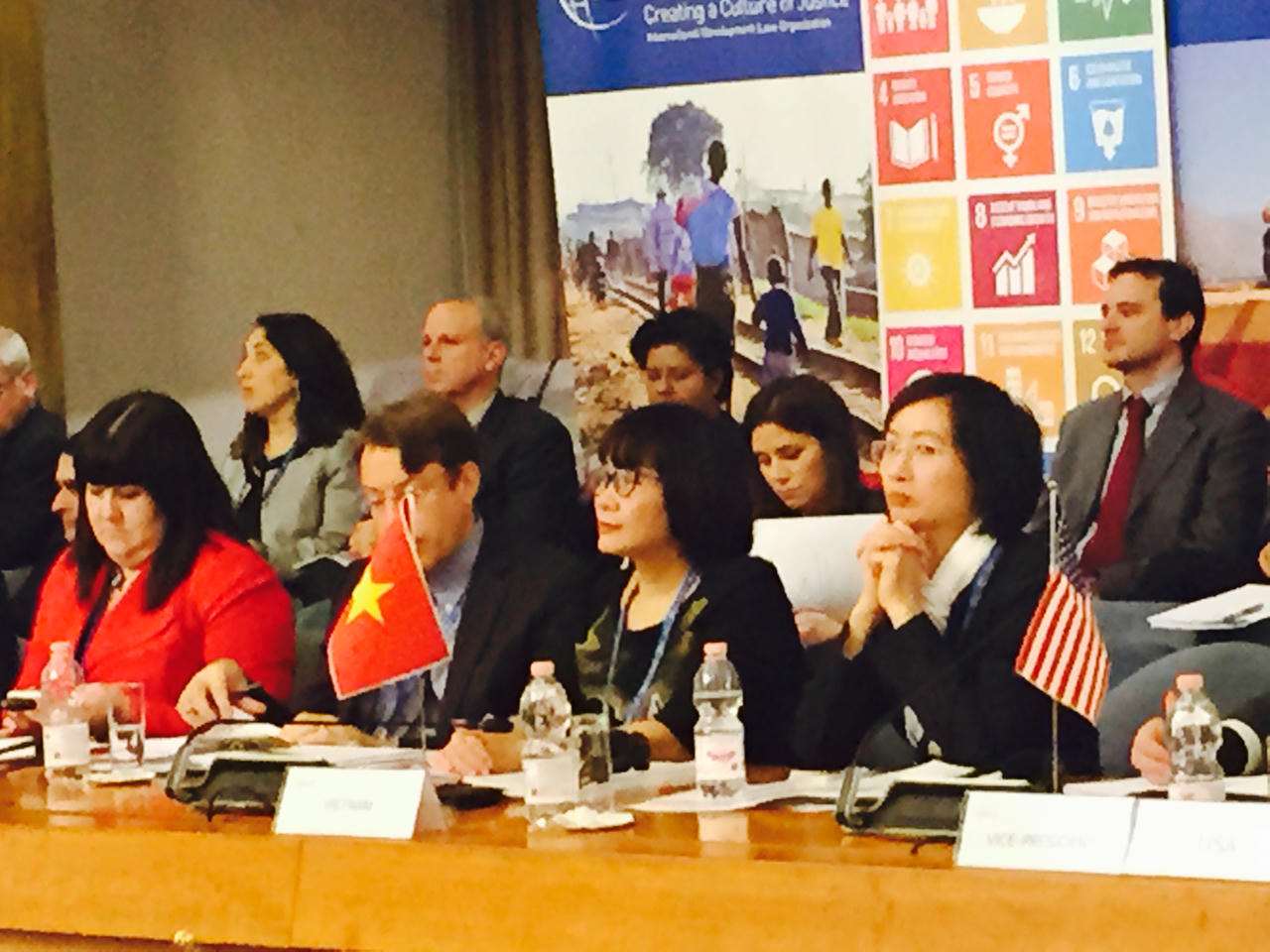 Việt Nam chính thức trở thành quốc gia thành viên của Tổ chức quốc tế về Luật Phát triển (IDLO)