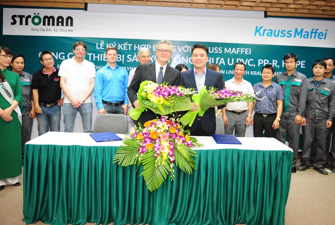 Tân Á Đại Thành “bội thu” giải thưởng dịp cuối năm 2016