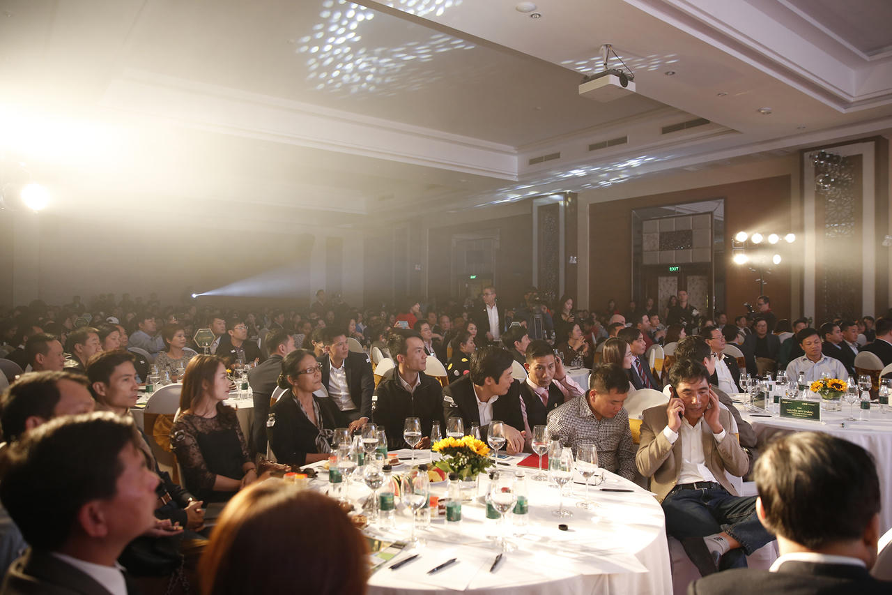 Biệt thự nghỉ dưỡng FLC Halong Bay Golf Club & Luxury Resort chính thức “trình làng”