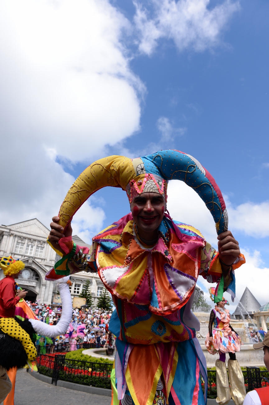 Khu du lịch Bà Nà Hills đón du khách thứ 2 triệu