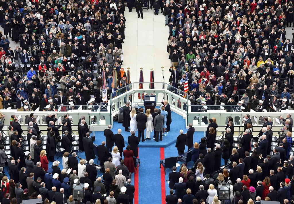 Donald Trump cam kết đưa nước Mỹ vĩ đại trở lại 