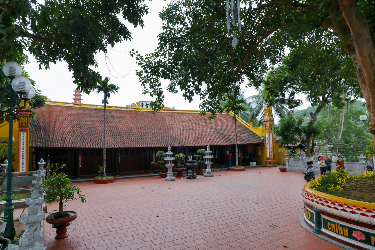 Chùa Trấn Quốc: Linh thiêng cổ tự nghìn tuổi bên Hồ Tây