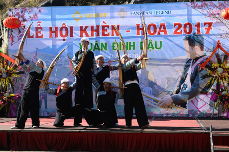 Hưởng trọn mùa xuân Tây Bắc tại Fansipan Legend