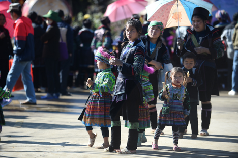 Hưởng trọn mùa xuân Tây Bắc tại Fansipan Legend