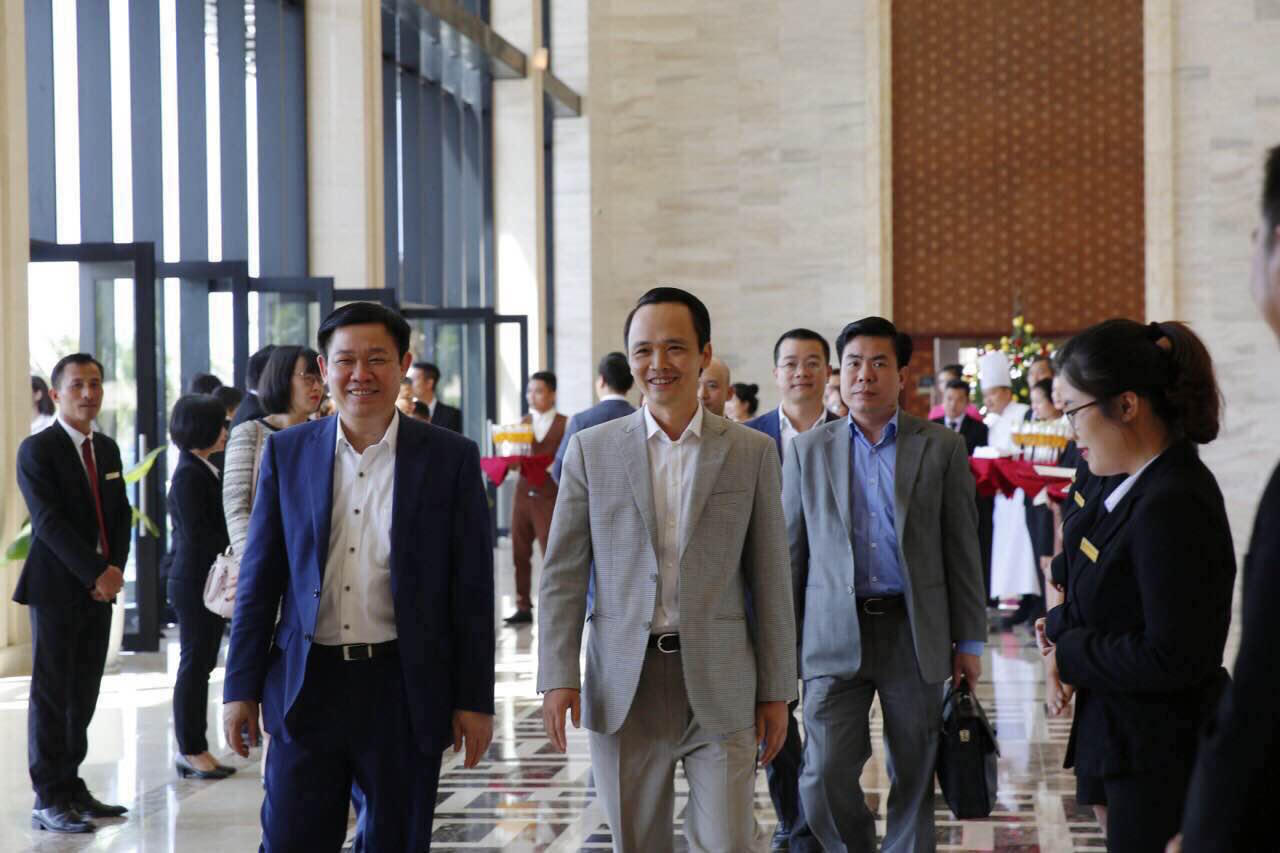 Phó Thủ tướng Vương Đình Huệ thăm và làm việc tại Bình Định