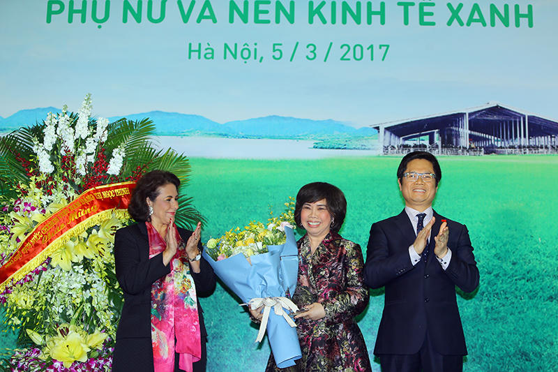 “Phụ nữ sẽ là người đi tiên phong trong việc xây dựng nền kinh tế Xanh”