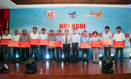 Tập đoàn Sao Mai liên kết sâu rộng với người nuôi cá