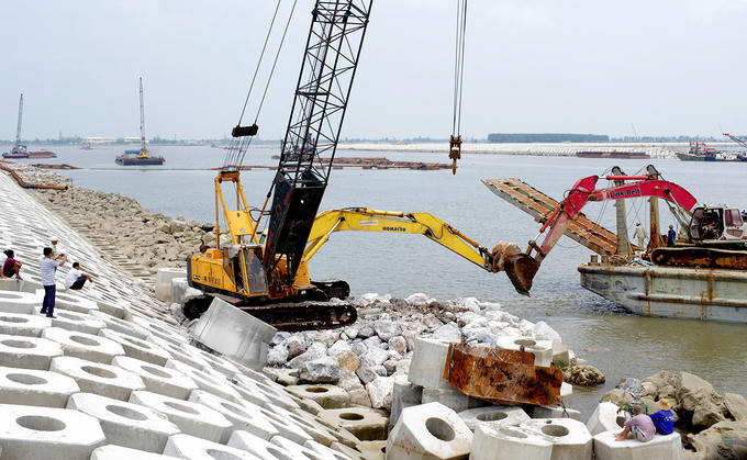 Cửa biển giải cứu 'tàu chết' lớn nhất miền Bắc