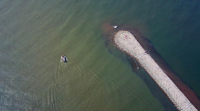 Cửa biển giải cứu 'tàu chết' lớn nhất miền Bắc