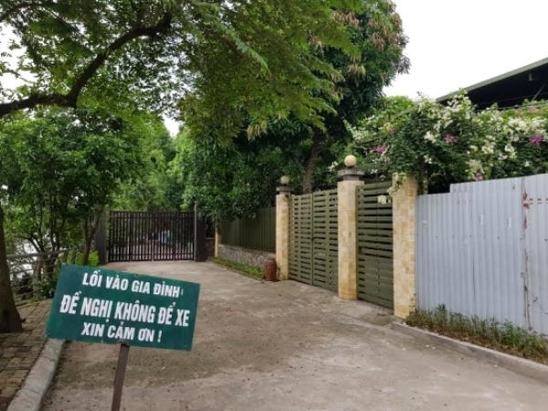 Vì sao đất nông nghiệp Hồ Tây bị “xâu xé“? 